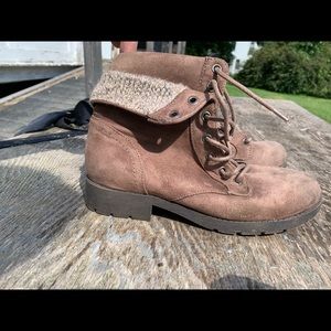 Arizona Womens Yetta Booties Block Heel Lace-up